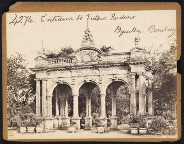 Francis Frith, Entrance to Victoria Gardens.  Byculla.  Bombay