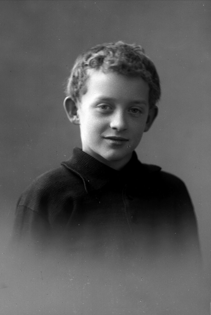 Gustav Borgen, NFB.02854