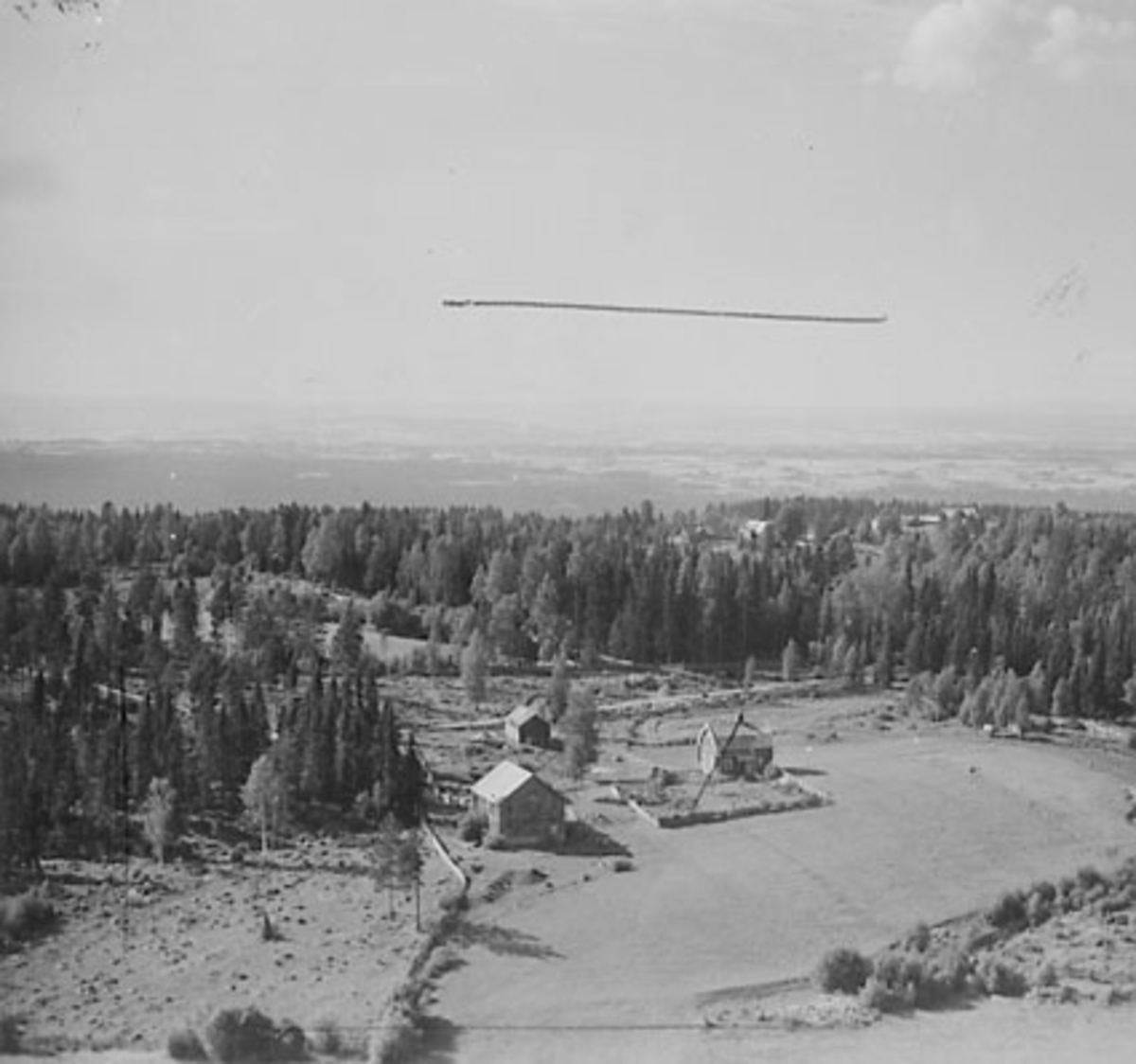 Widerøes Flyveselskap A/S, FLYFOTO VANGEN, ÅSVANG