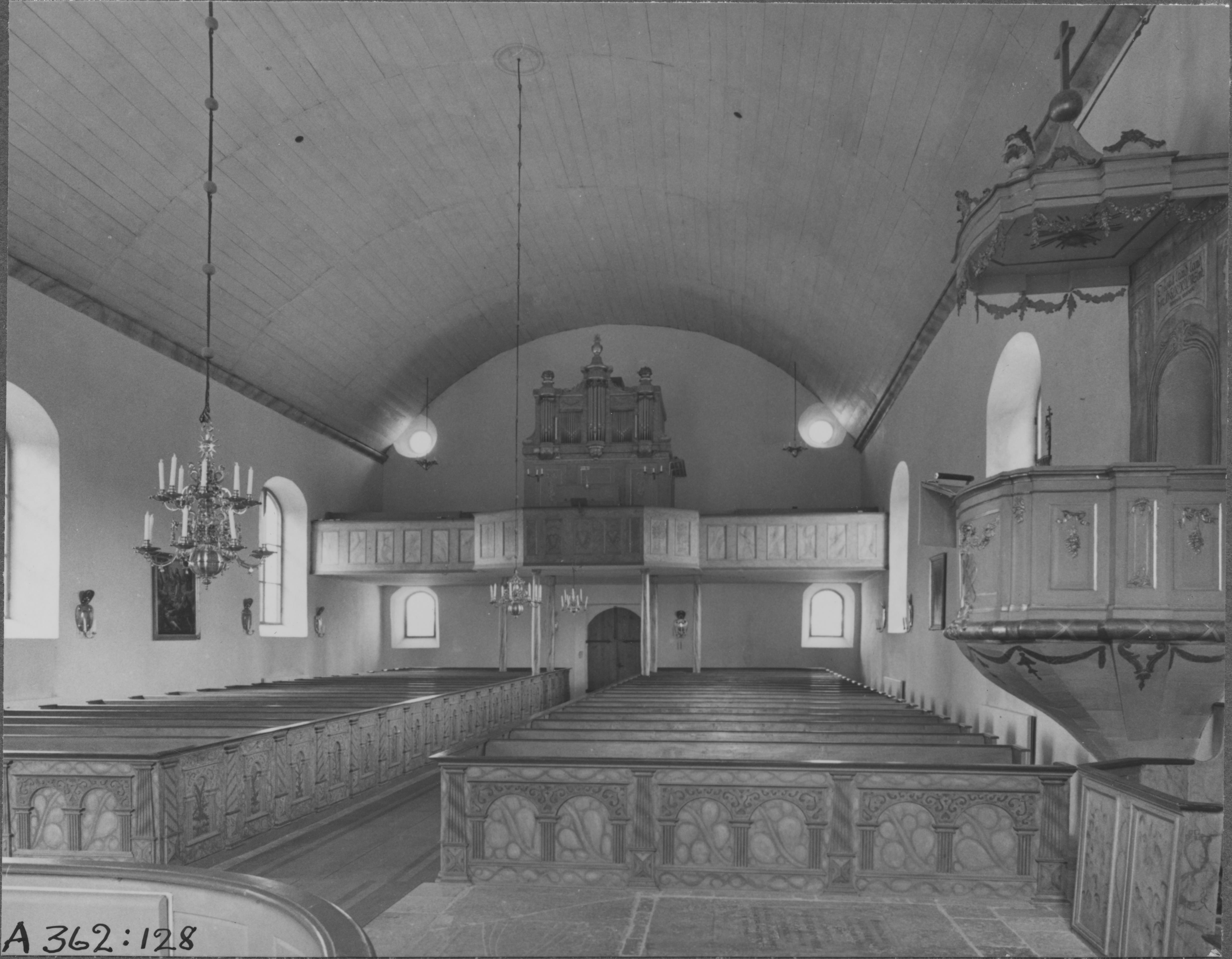 Nils Lagergren, Grebo kyrka