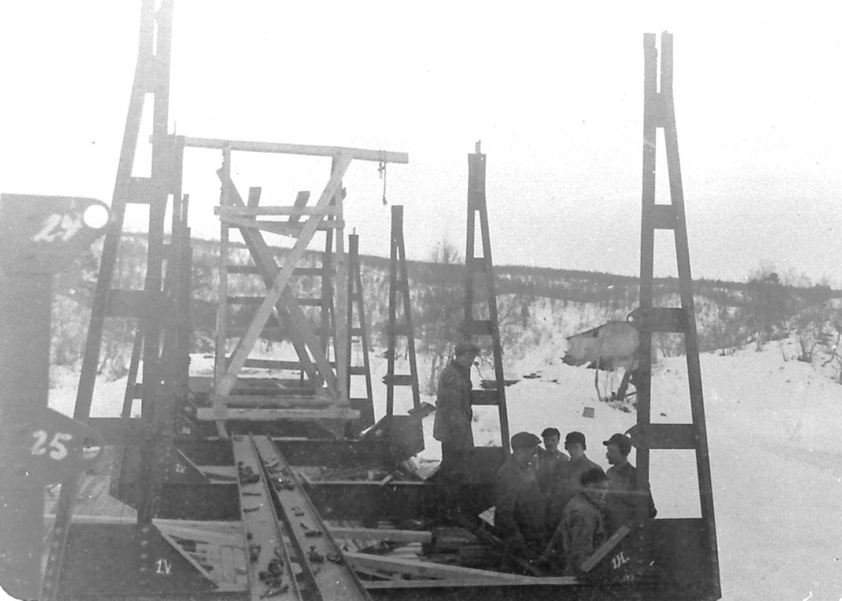 Peder J. Bredalslien, brubygging, vinter