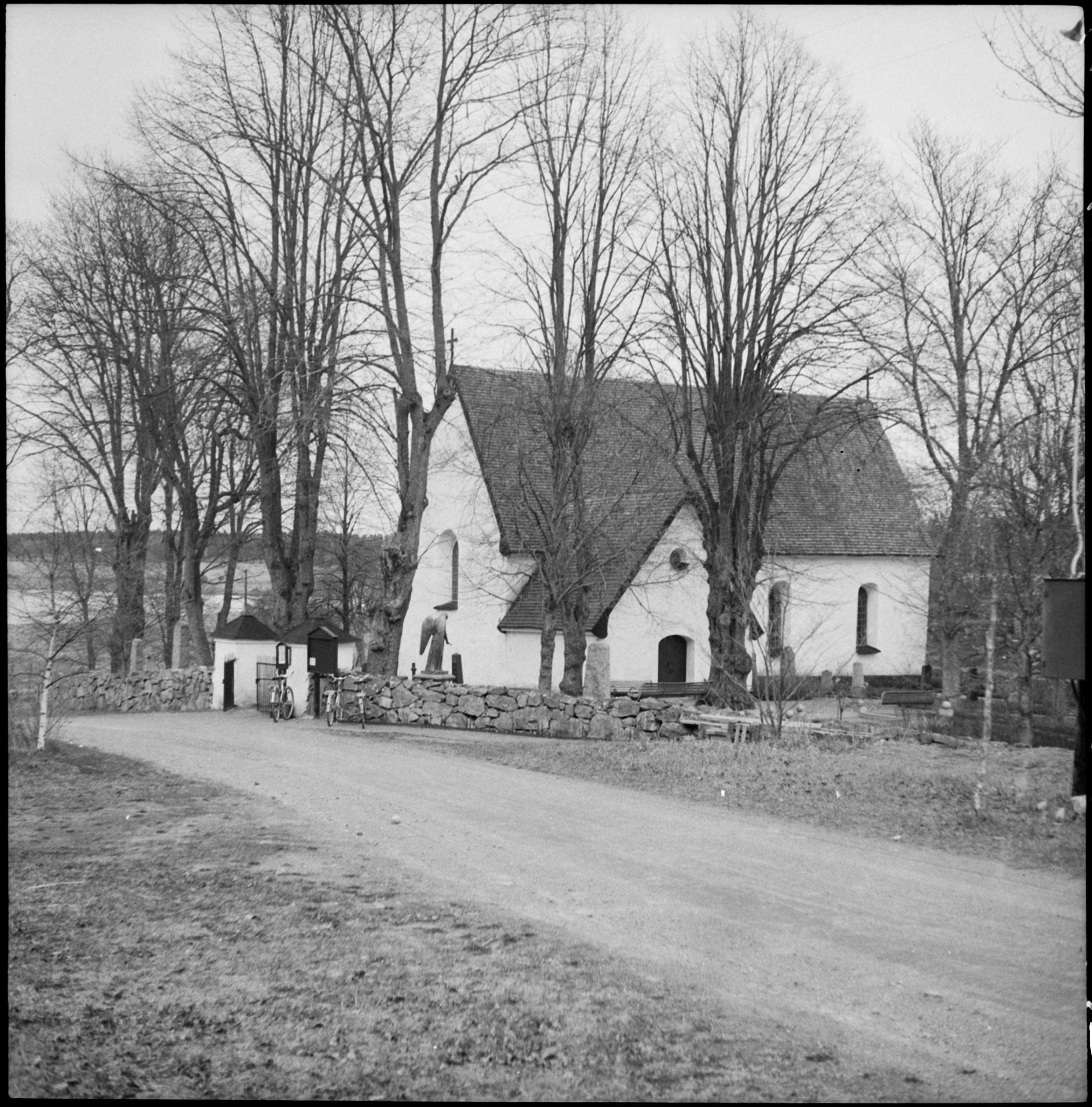 Nils Lagergren, Hammarby kyrka