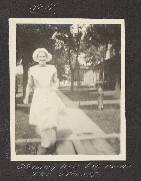 Unknown, [View of Nell Chasing her Boy Around the Streets]
