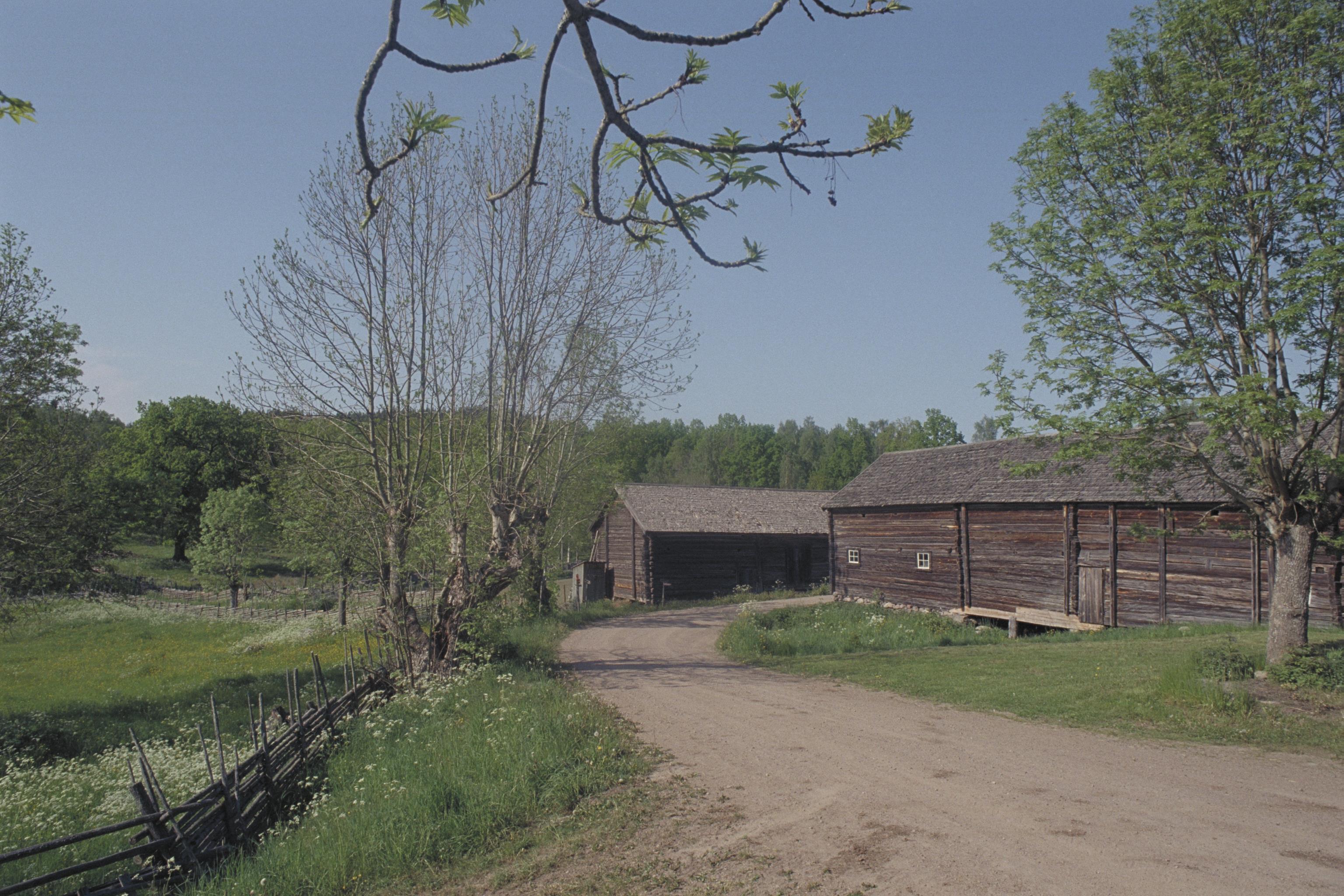 Bengt A Lundberg, Smedstorps by