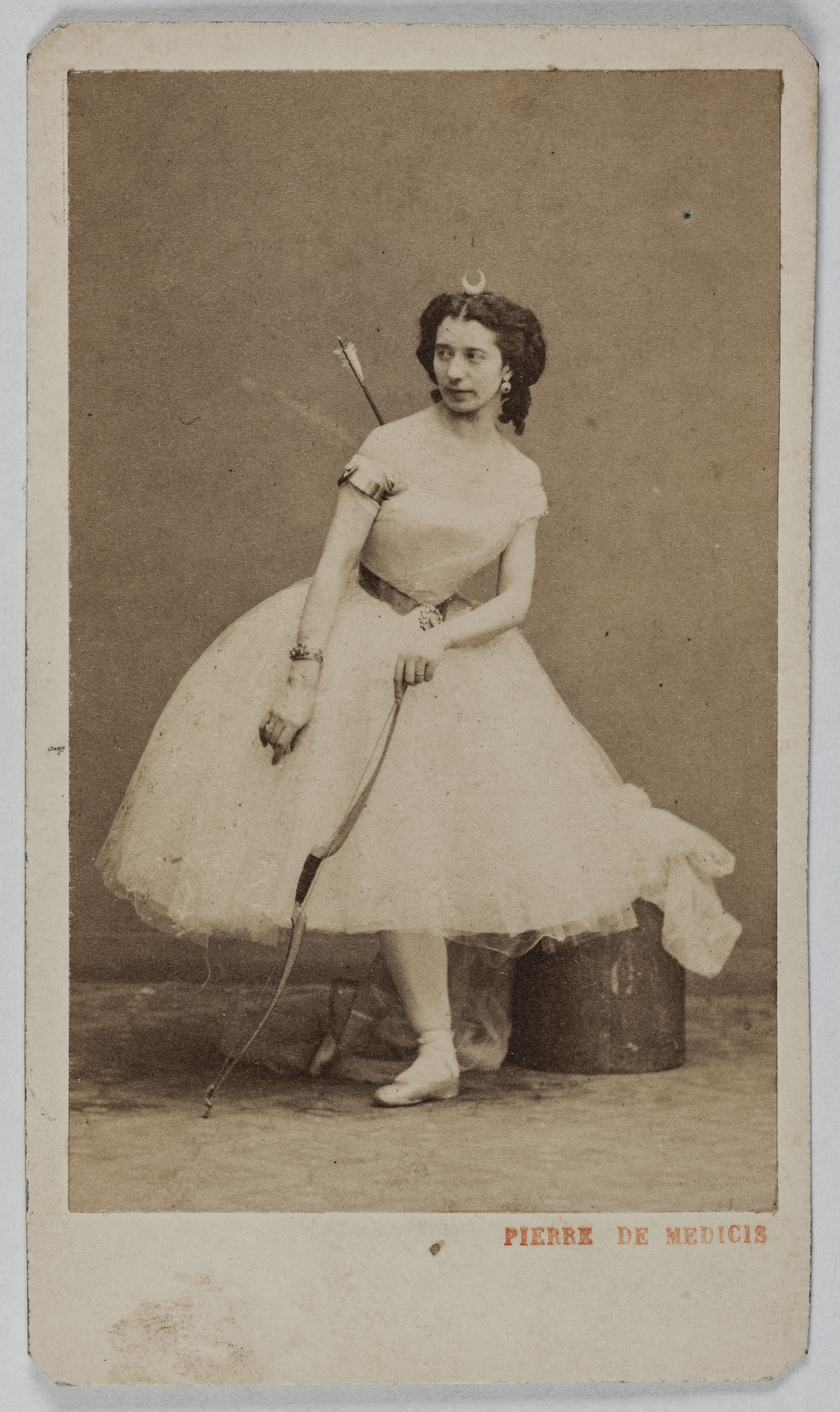 Disderi & Cie, Portrait de Amalia Ferraris (1828-1904), (danseuse)