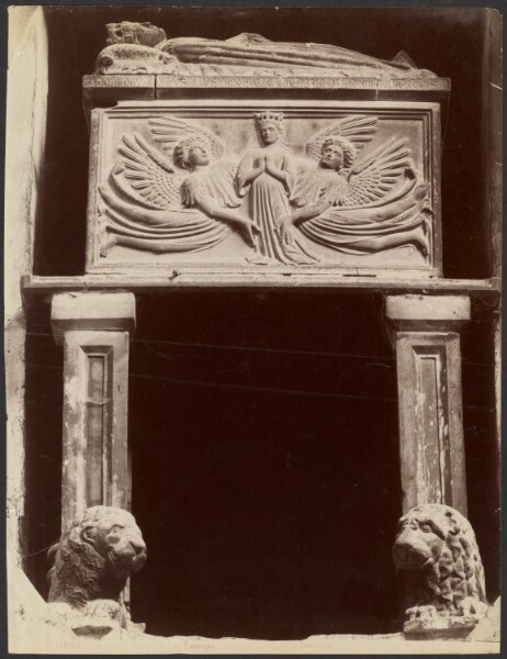 Giorgio Sommer, Napoli Chiesa S. Lorenzo [Durazzo, Tomba]