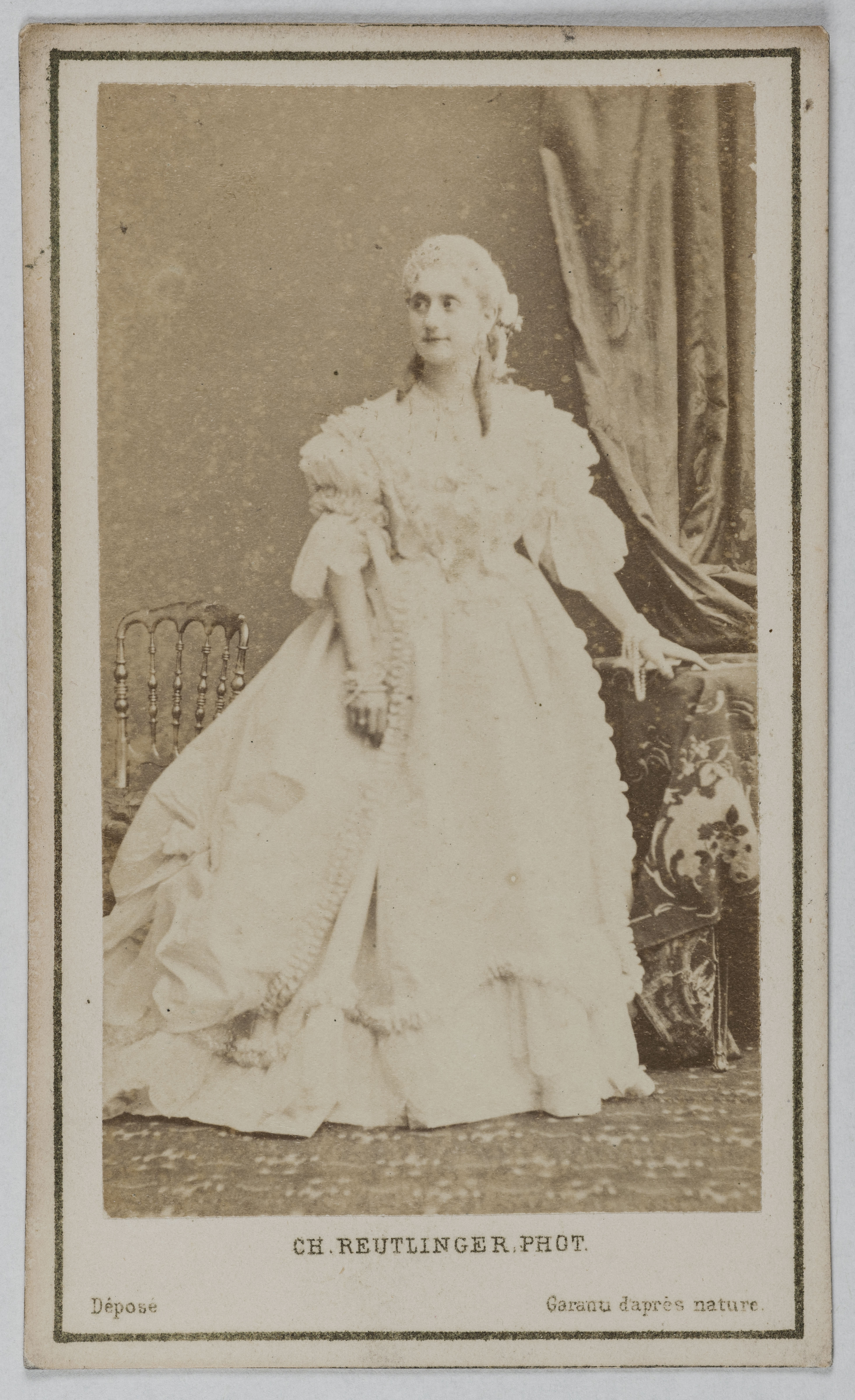 Charles Reutlinger, Portrait de Ferrare Denise, (épouse de Monsieur Matz), (actrice)
