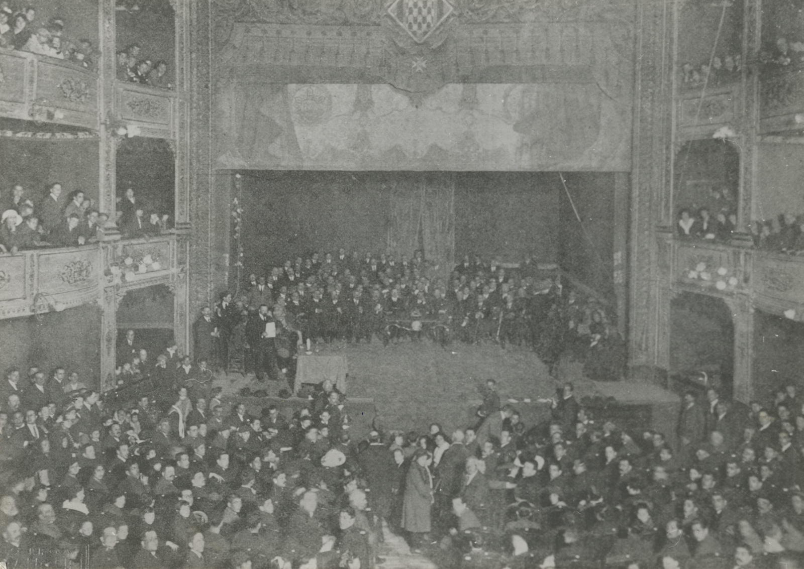 Desconegut, [Teatre Municipal de Girona]