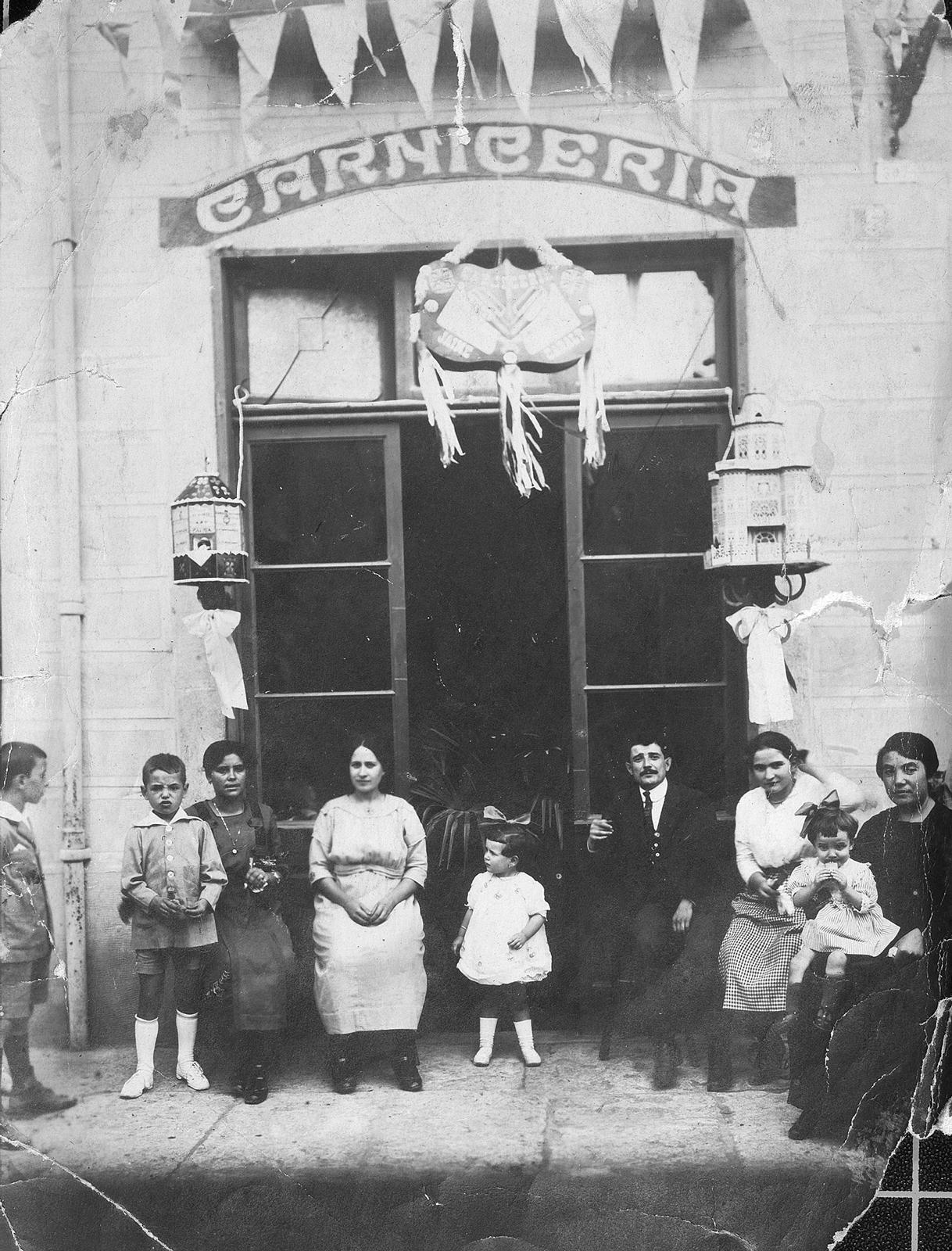 Desconegut, [Butcher shop]