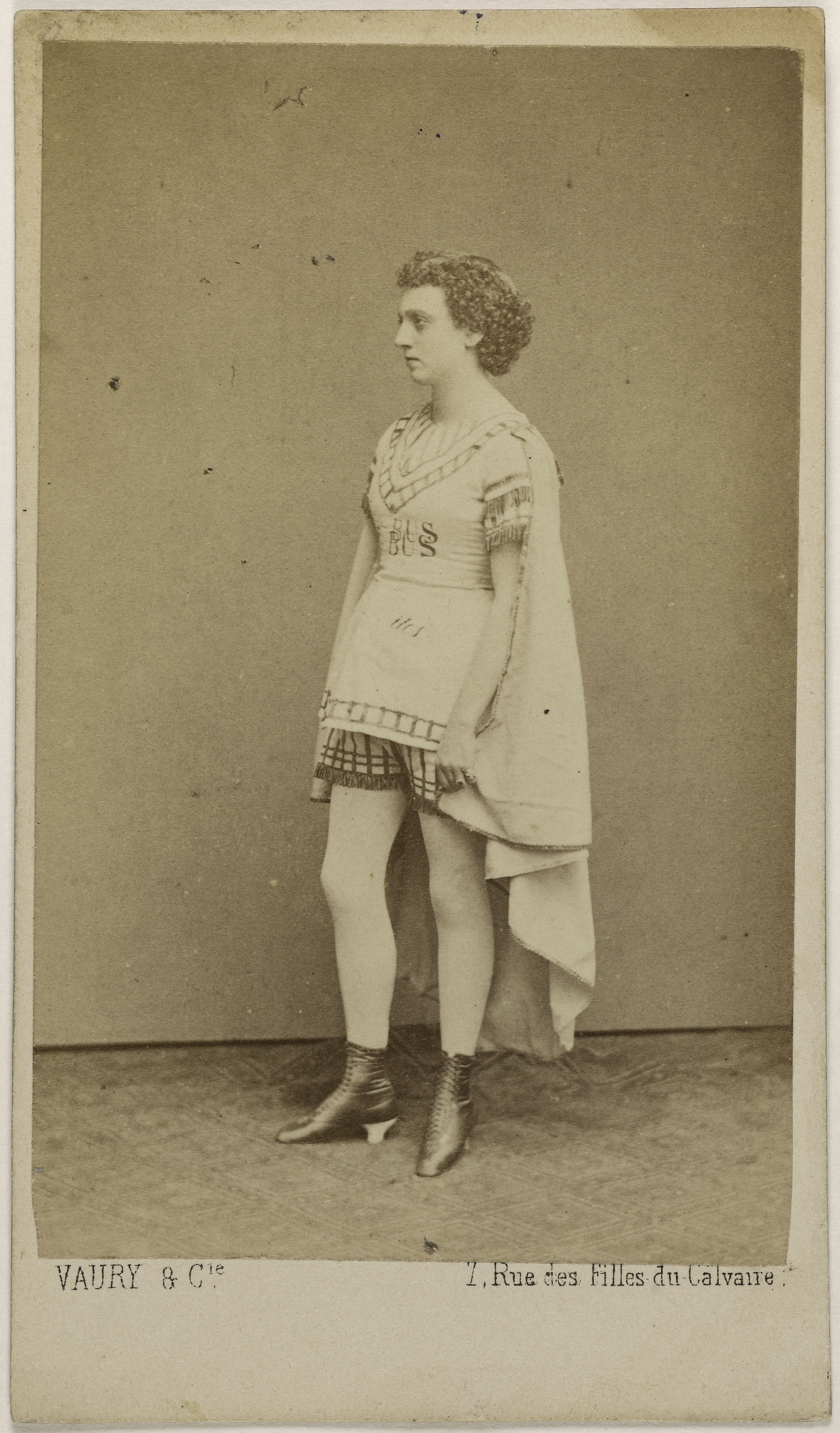 Vaury et Cie, Portrait de Benard, Léonie, (actrice)