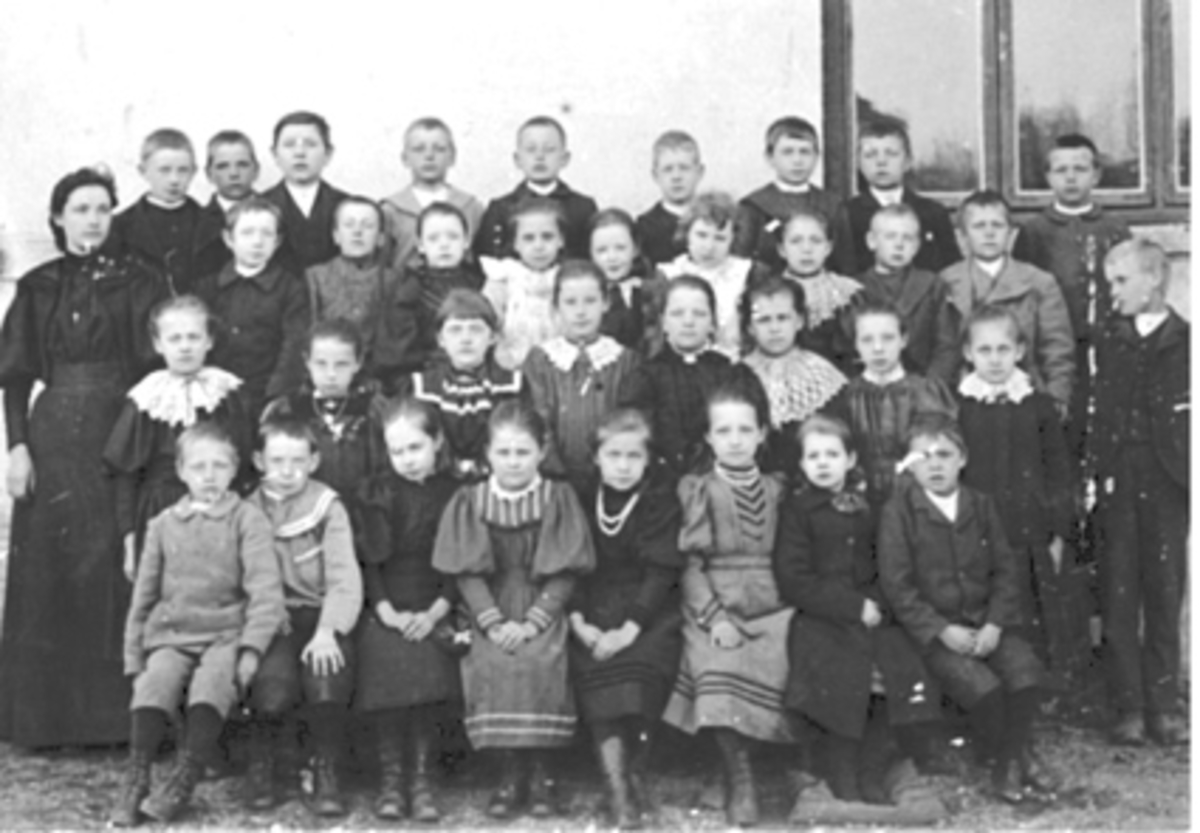 Anno Domkirkeodden, SKOLEKLASSE, ELEVER, MIDTBYEN SKOLE.