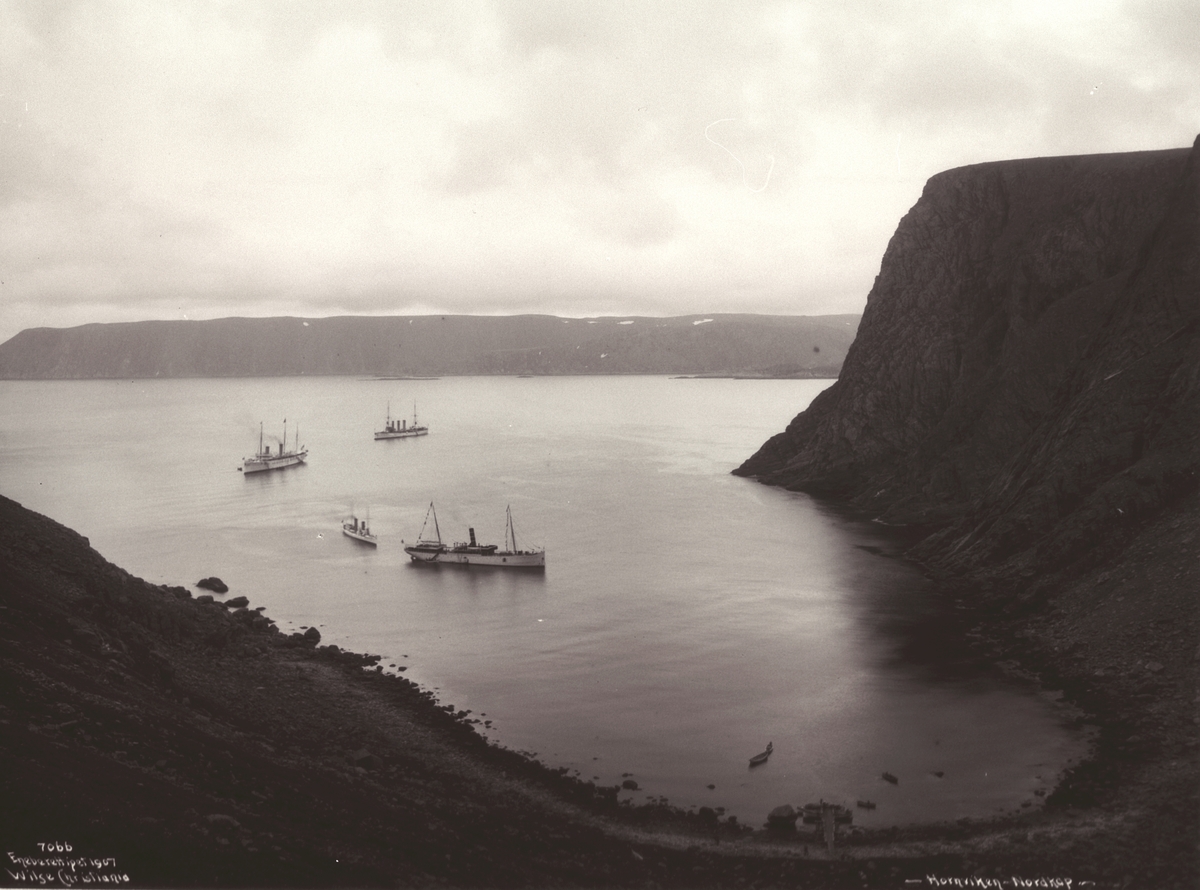 Anders Beer Wilse, Prot: Nordkap - Hornviken med Hoenzollern 1907
