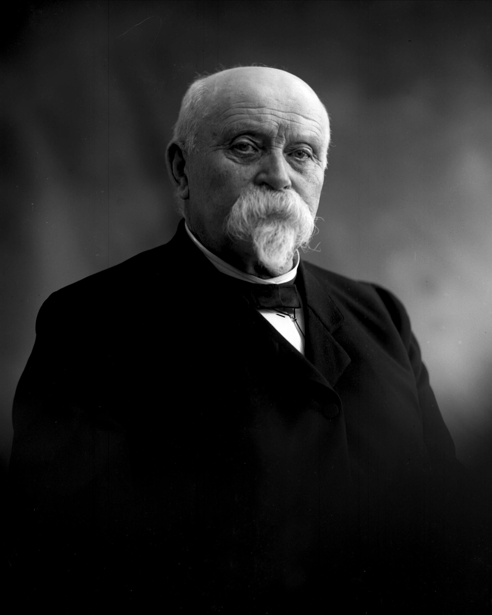 Gustav Borgen, NFB.05557