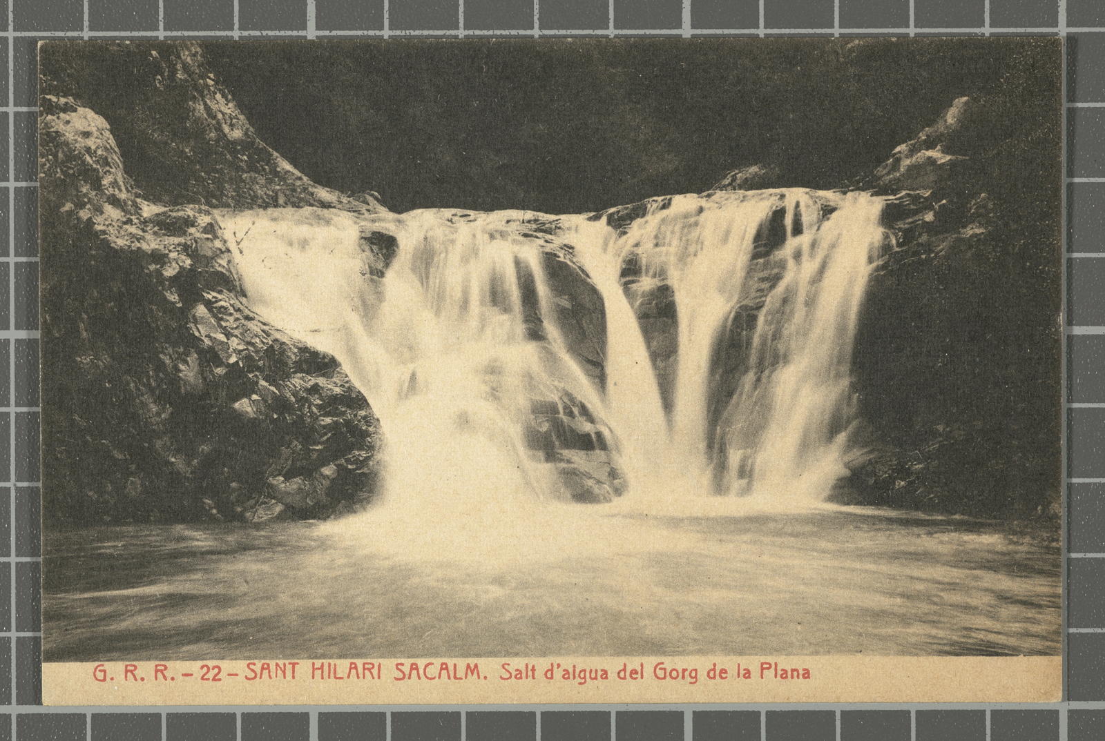 Desconegut, G.R.R. - Sant Hilari Sacalm. Salt d'aigua del Gorg de la Plana
