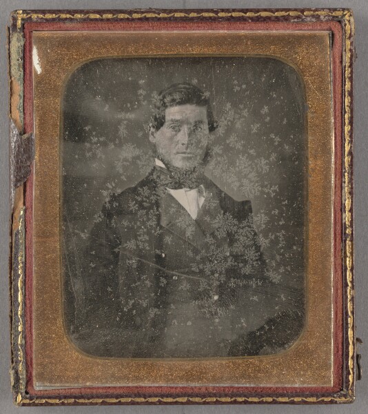 Unknown, [Portrait of a Seated Man with Chin Beard]