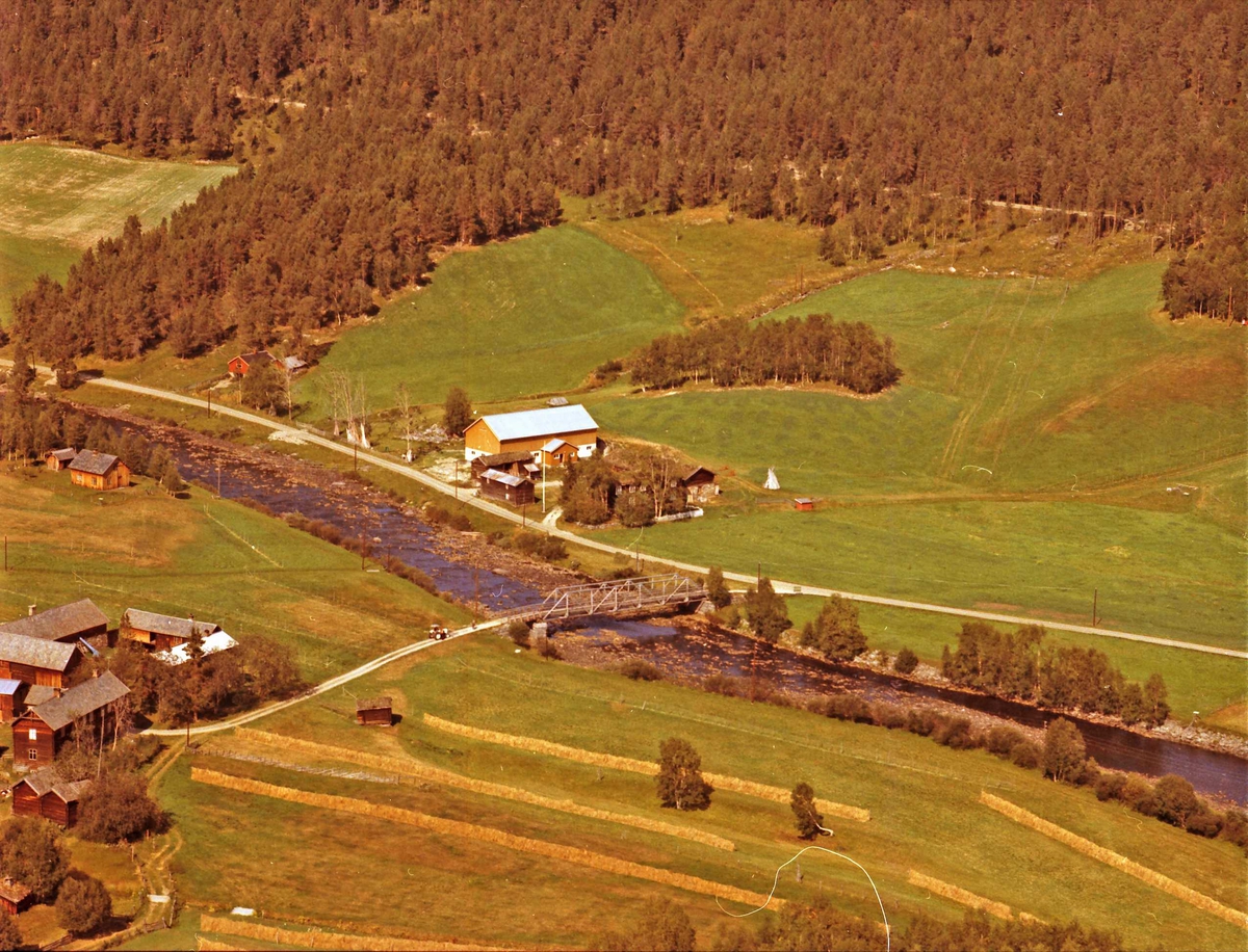 Widerøes Flyveselskap A/S, Gårdsbruk.