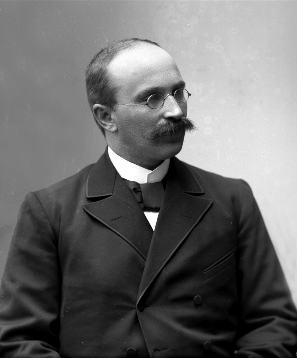 Gustav Borgen, NFB.09718