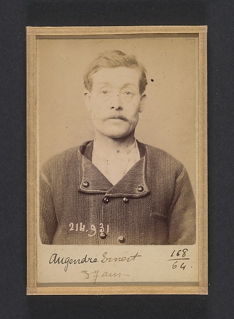 Alphonse Bertillon, Augendre. Ernest. 37 ans, né à St-Pierre le Moutier (Nièvre). Maçon. Anarchiste. 1/3/94.