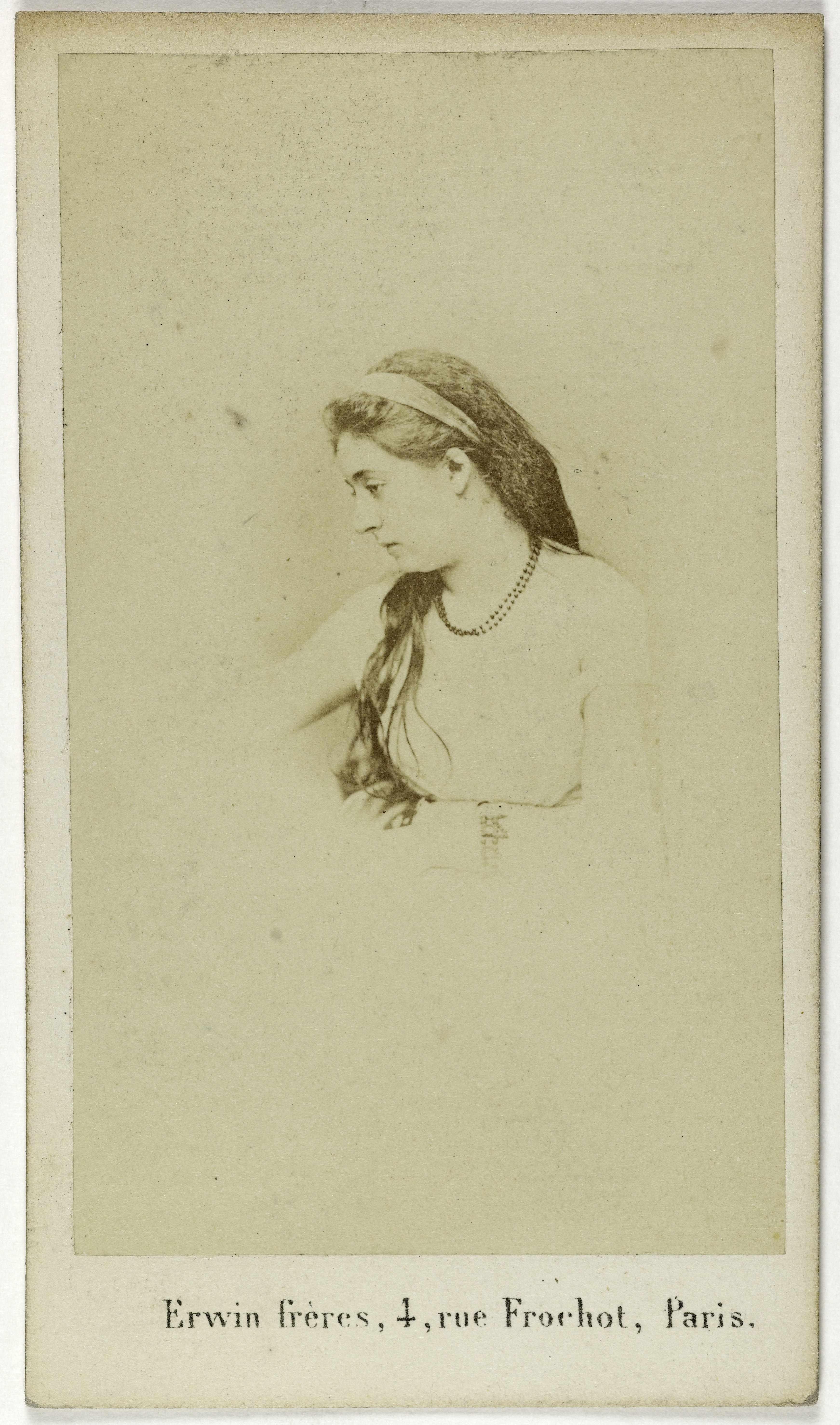 Erwin & Ernest Hanfstaengl, Portrait de Leblanc Léonide, (1842-1894), (actrice)