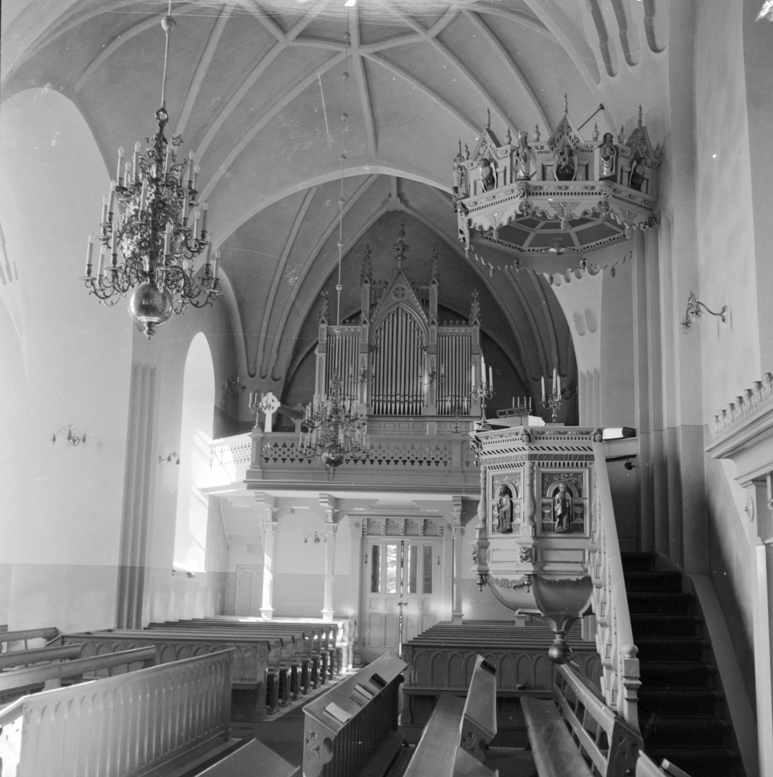 Åke Nisbeth, Harmångers kyrka