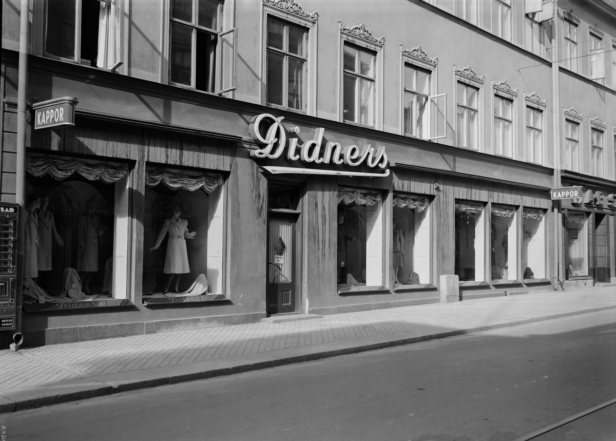 Paul Sandberg, AB Didner’s KappAB, SvartAB sAB 8, Uppsala 1941