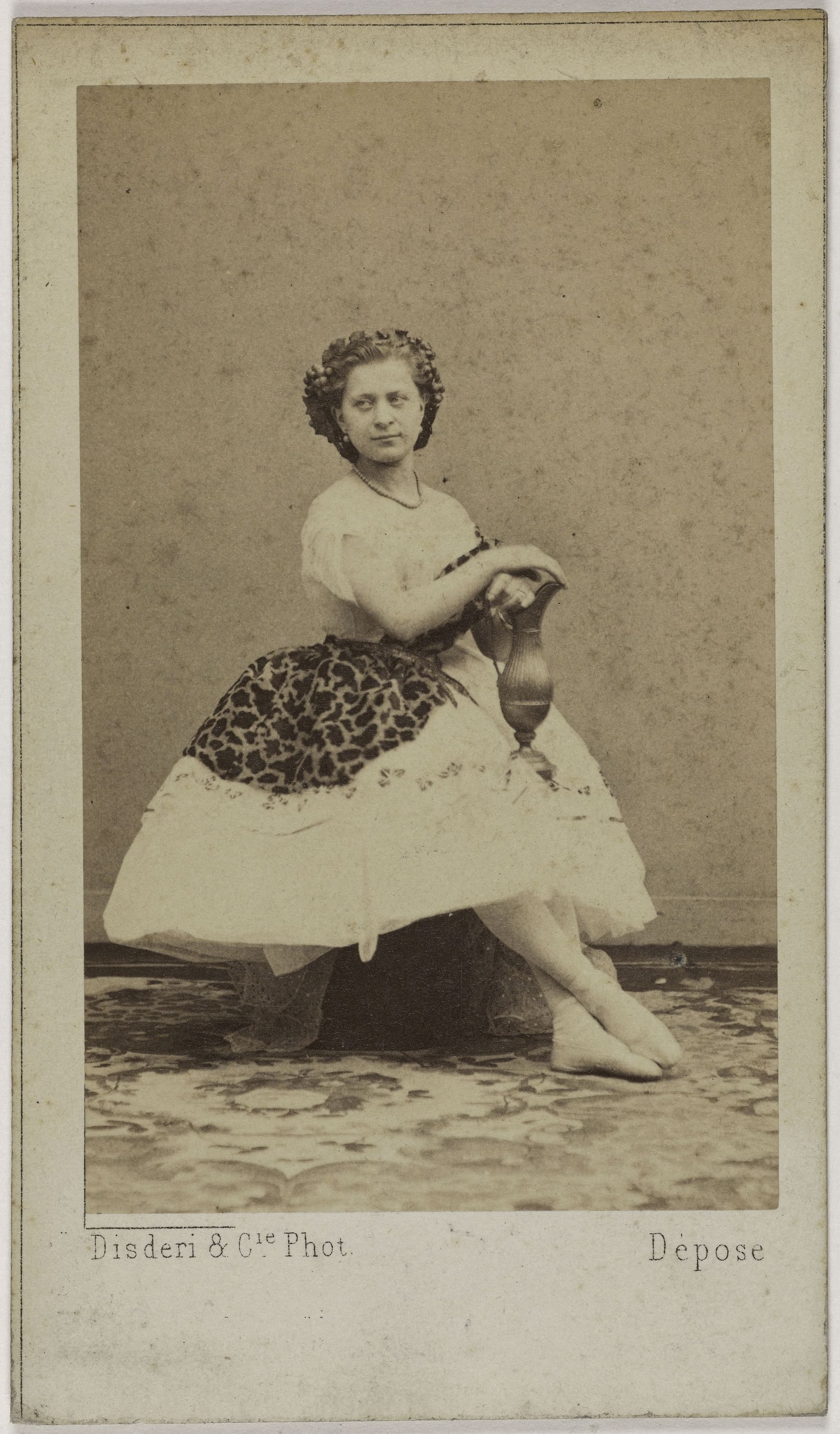 Disderi & Cie, Portrait de Cretin (danseuse à l'Opéra)