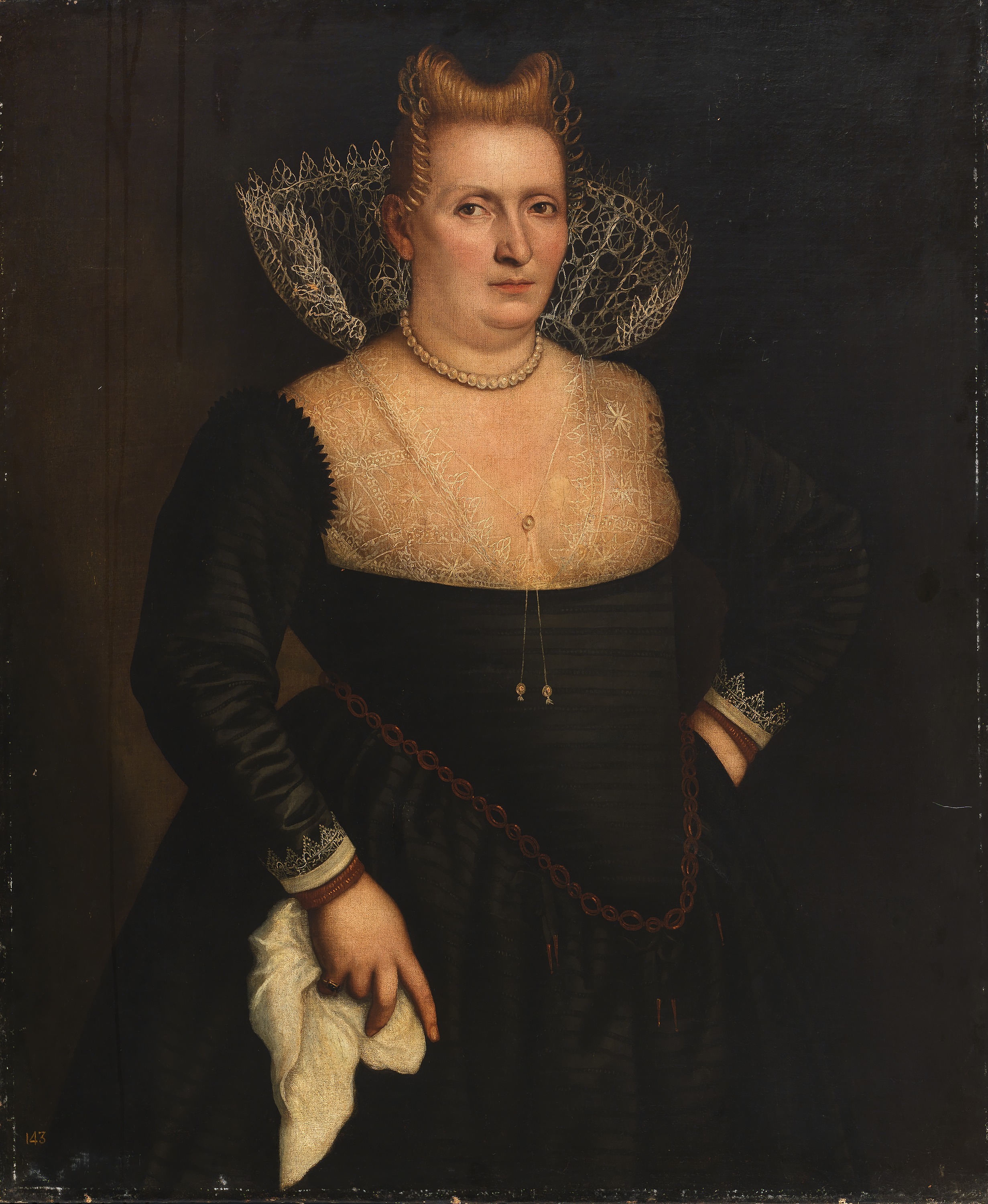 Unidentified, The Queen