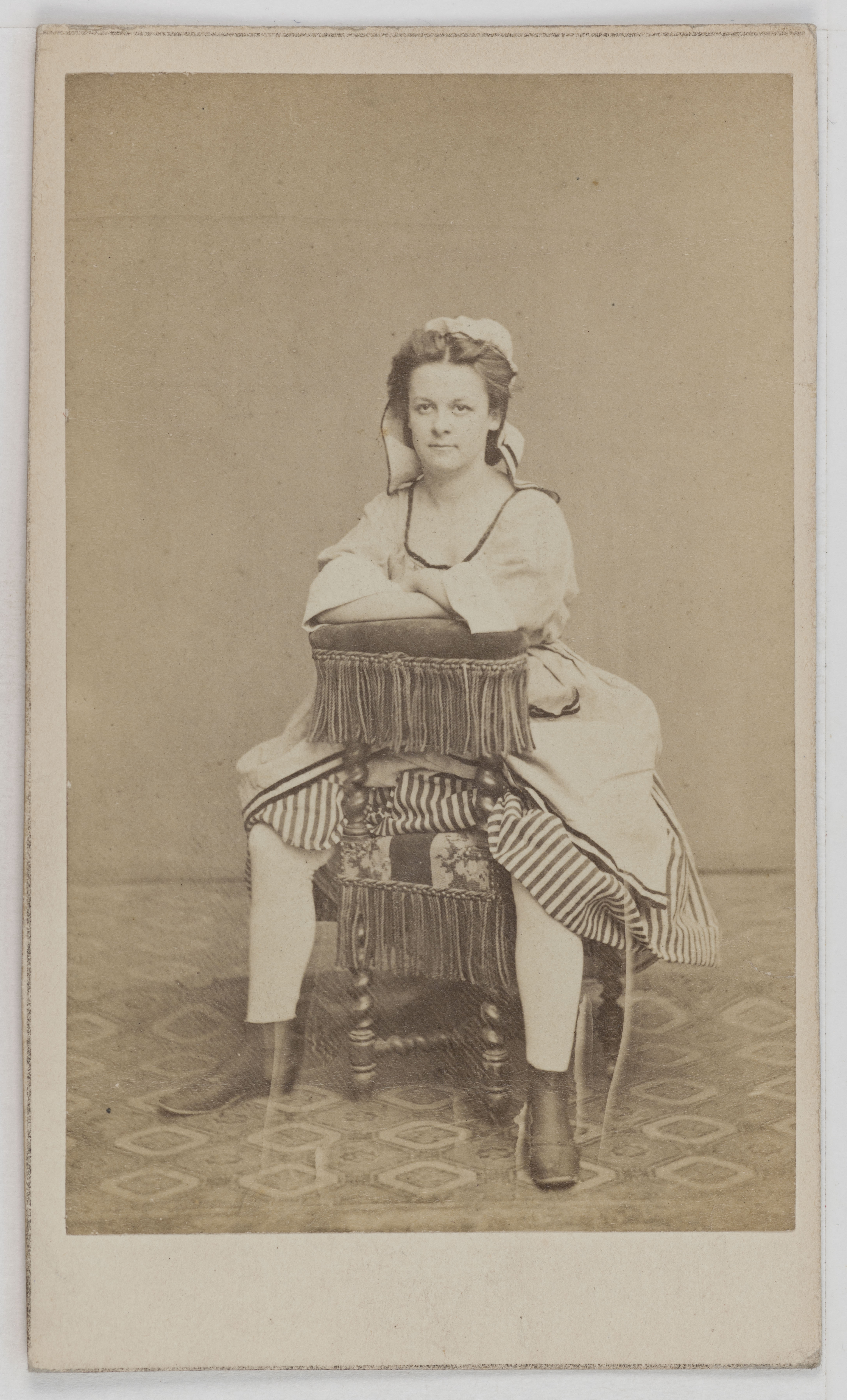 Anonyme, Portrait de Zélie, danseuse au Théâtre de la Porte Saint Martin et à l'Opéra.