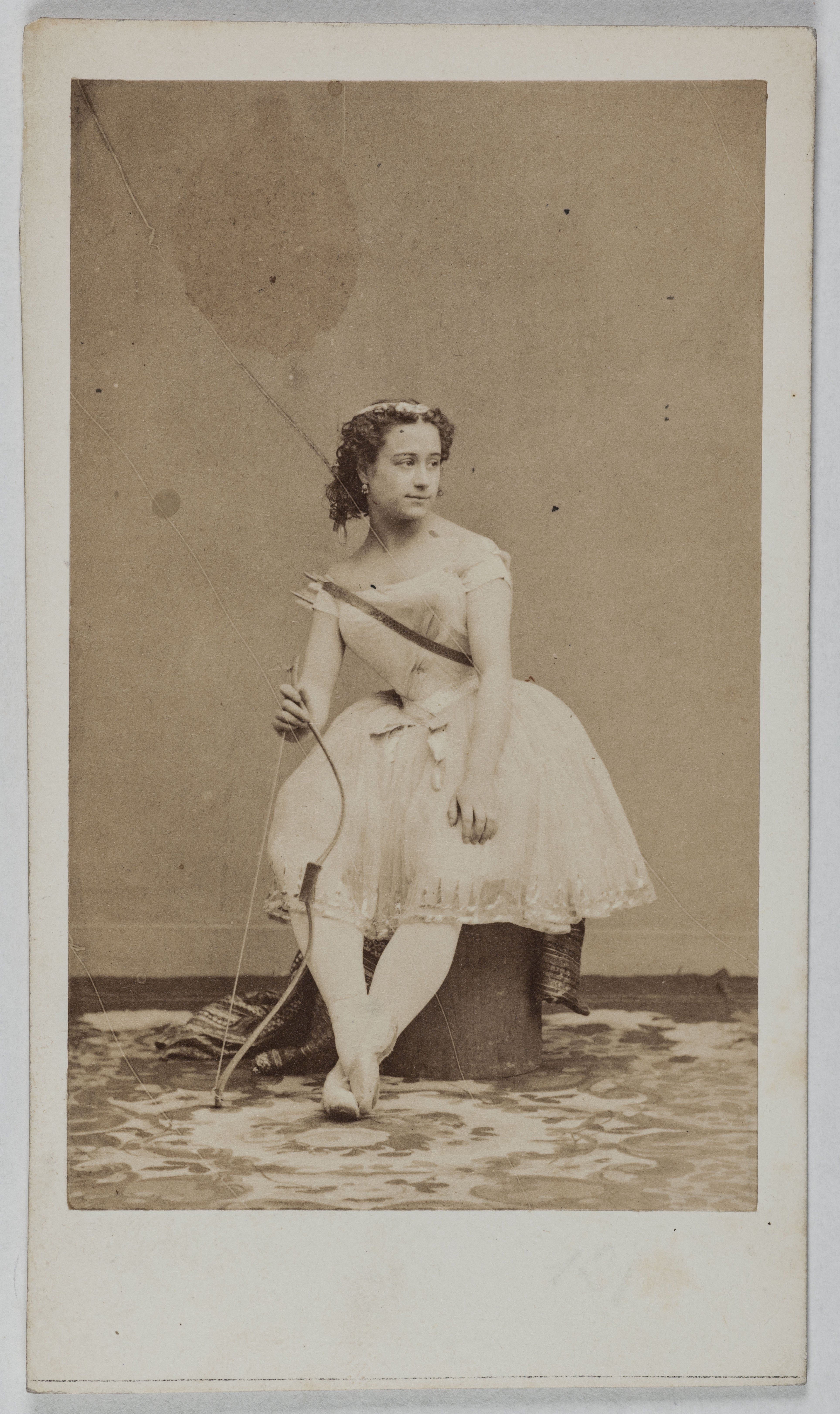 Disderi & Cie, Portrait de Fiocre Louise, (dit Colin) (danseuse)