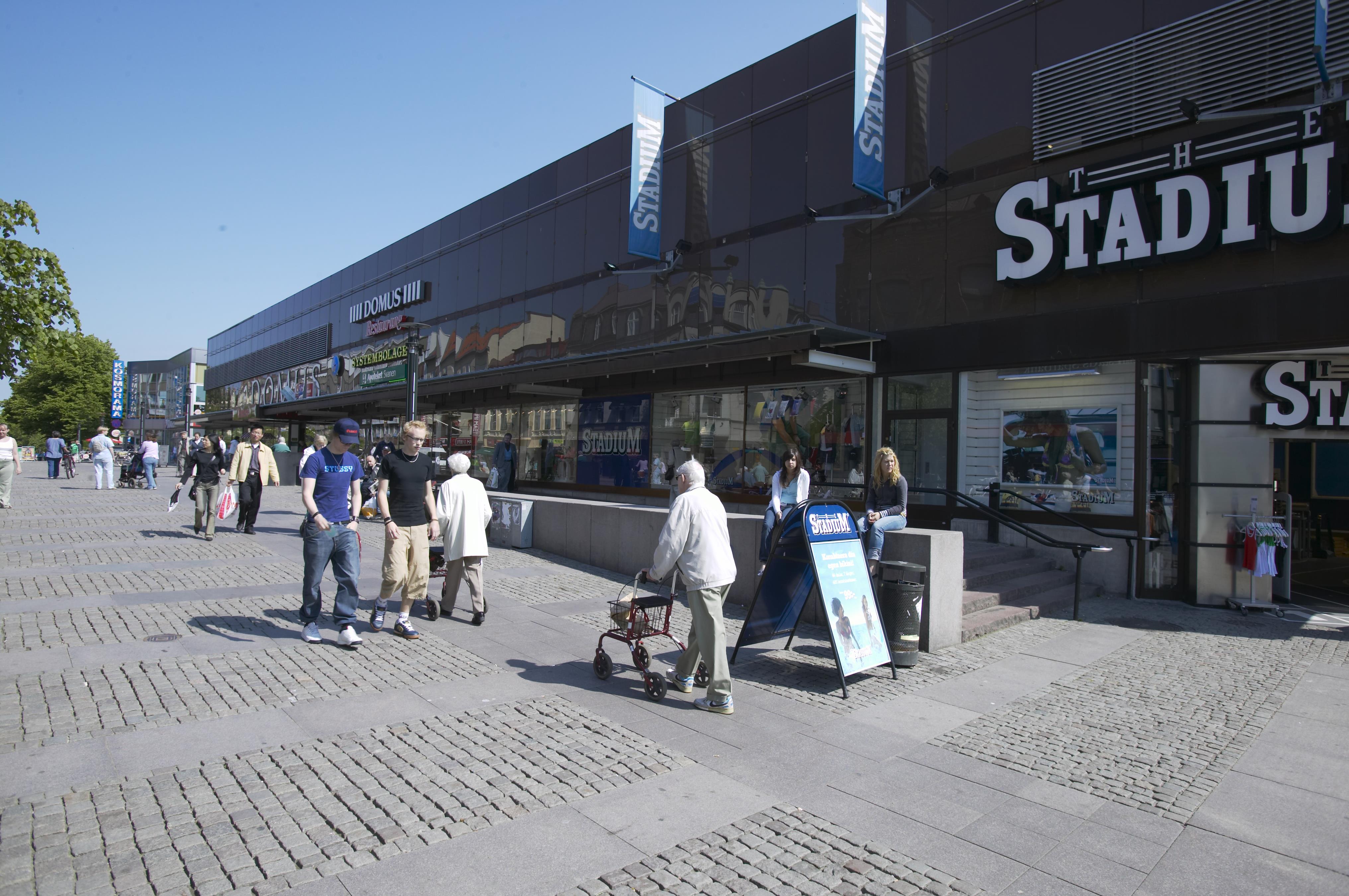 Bengt A Lundberg, Domus i Kristianstad