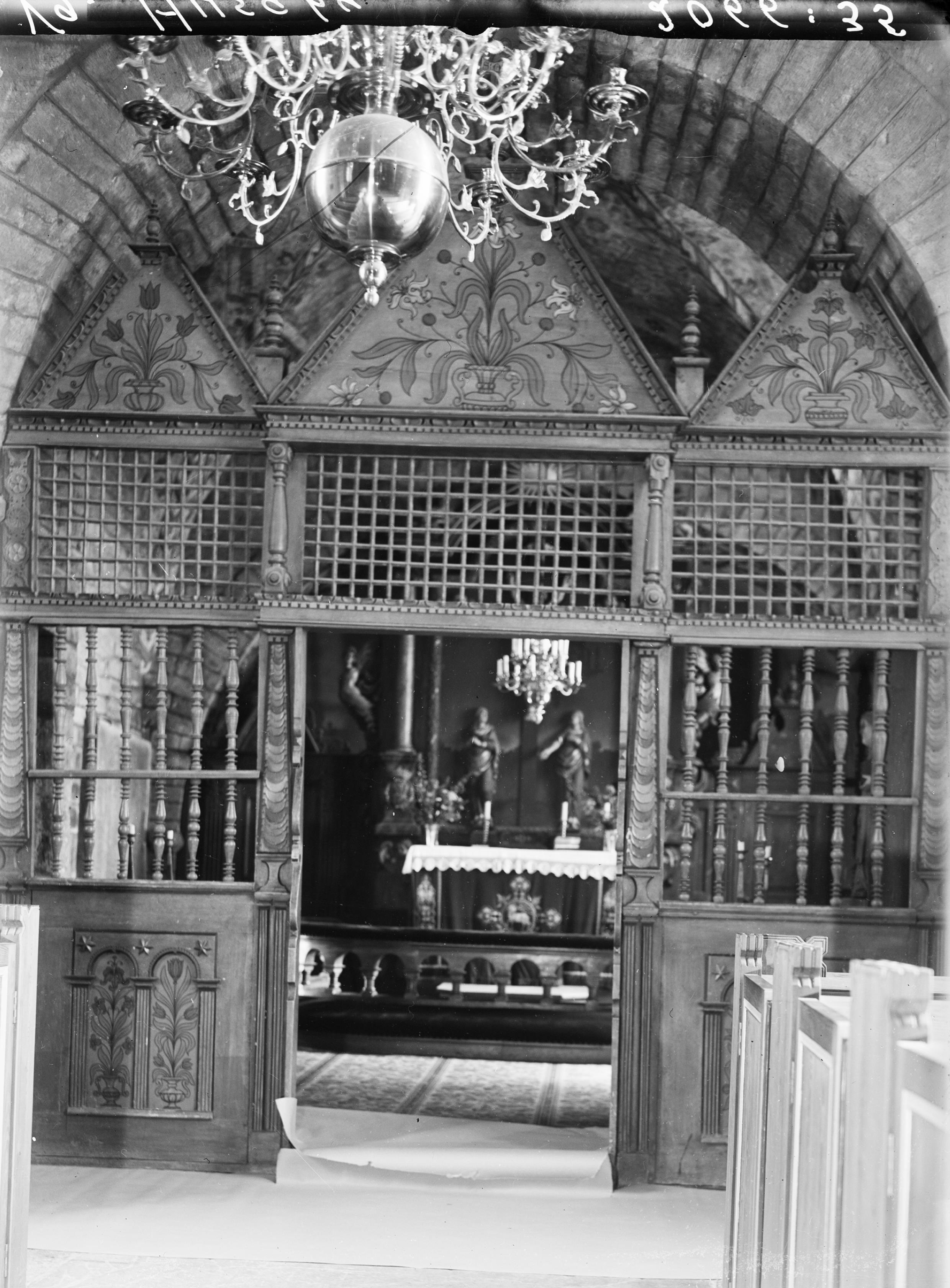 Olle Hellström, Husaby kyrka