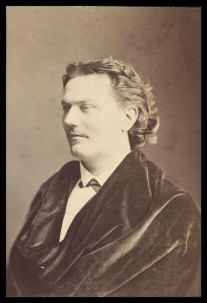 London Stereoscopic and Photographic Company, Guy Little Theatrical Photograph