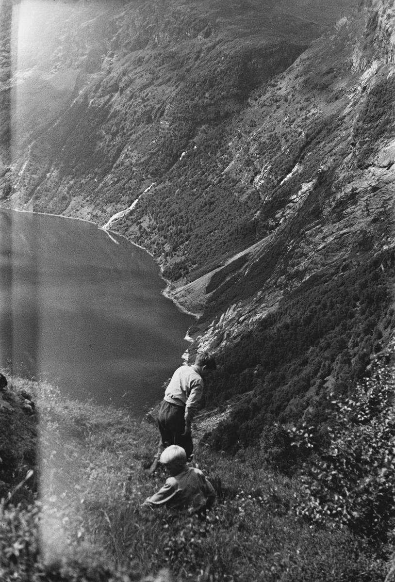 Anders Beer Wilse, Prot: Geirangerfjord Utsigt fra Aarset mot 7 söstre