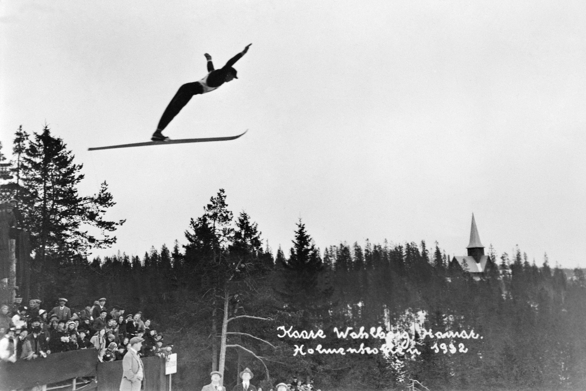 Anno Domkirkeodden, KAARE WAHLBERG HOPPER PÅ SKI, VINNER AV HOLMENKOLLEN I OSLO, 1932