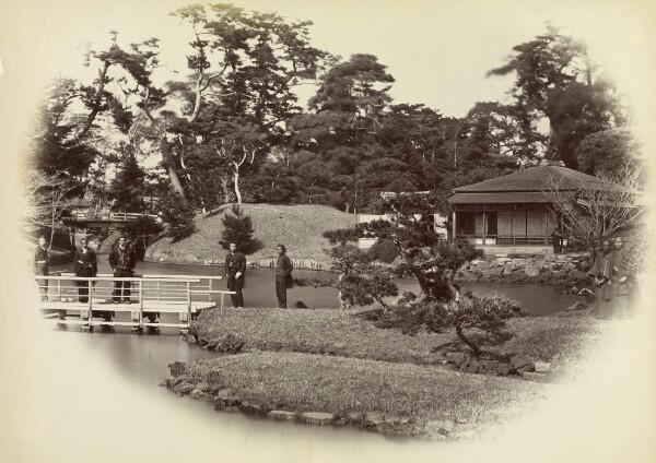 Felice Beato, Summer Palace of Tycoons, Yedo