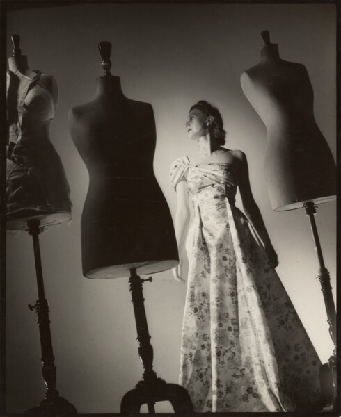 Günther Krampf, Model Posing Among Dress Forms, London