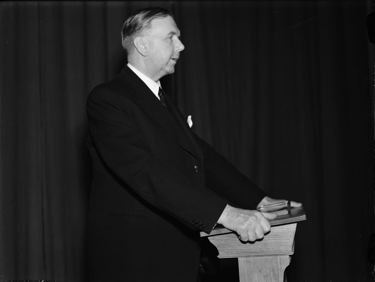 Paul Sandberg, "Hushållningssällskapets vinterting i Upsala", Uppsala slott, Uppsala december 1942
