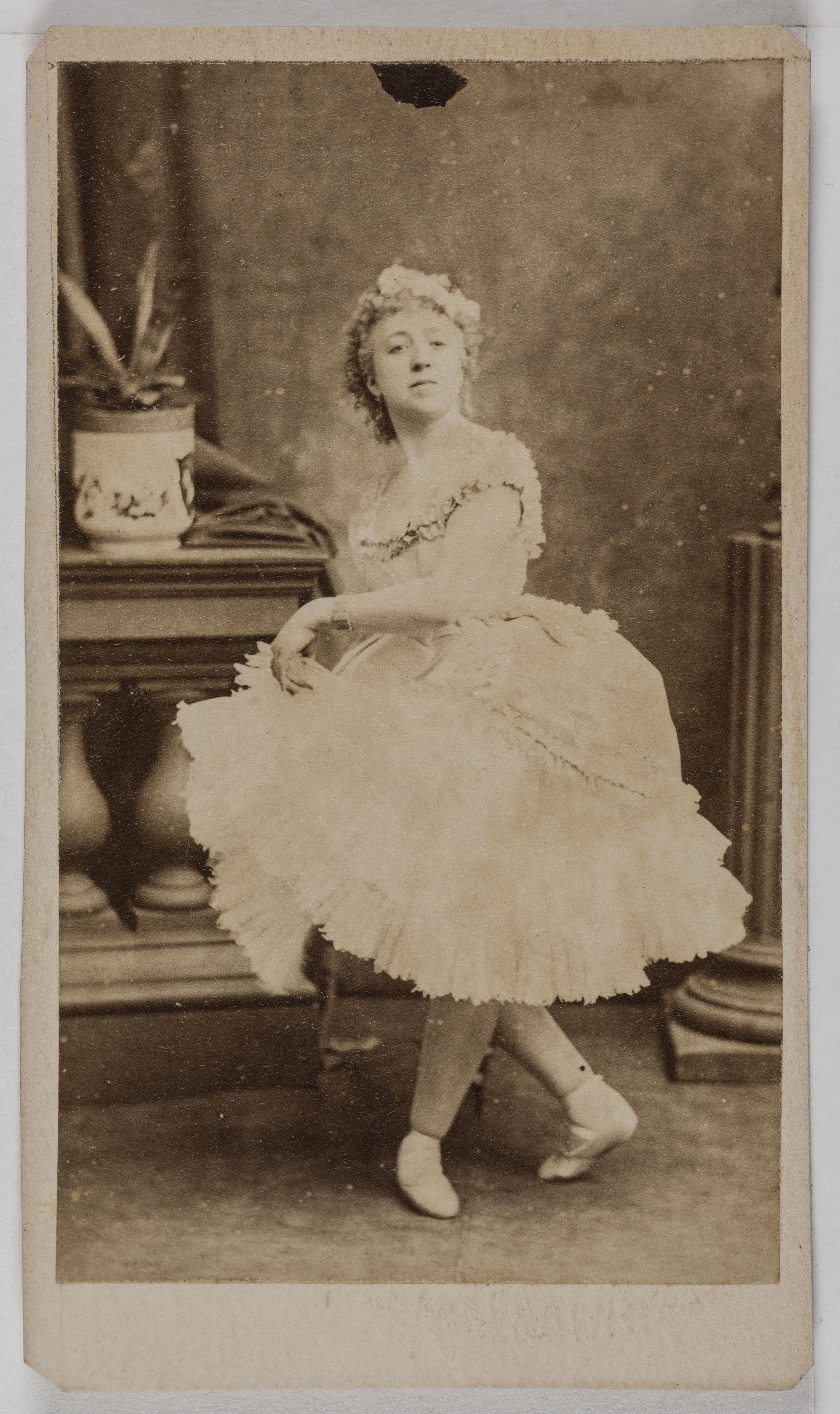 Anonyme, Portrait de Magny, (danseuse)