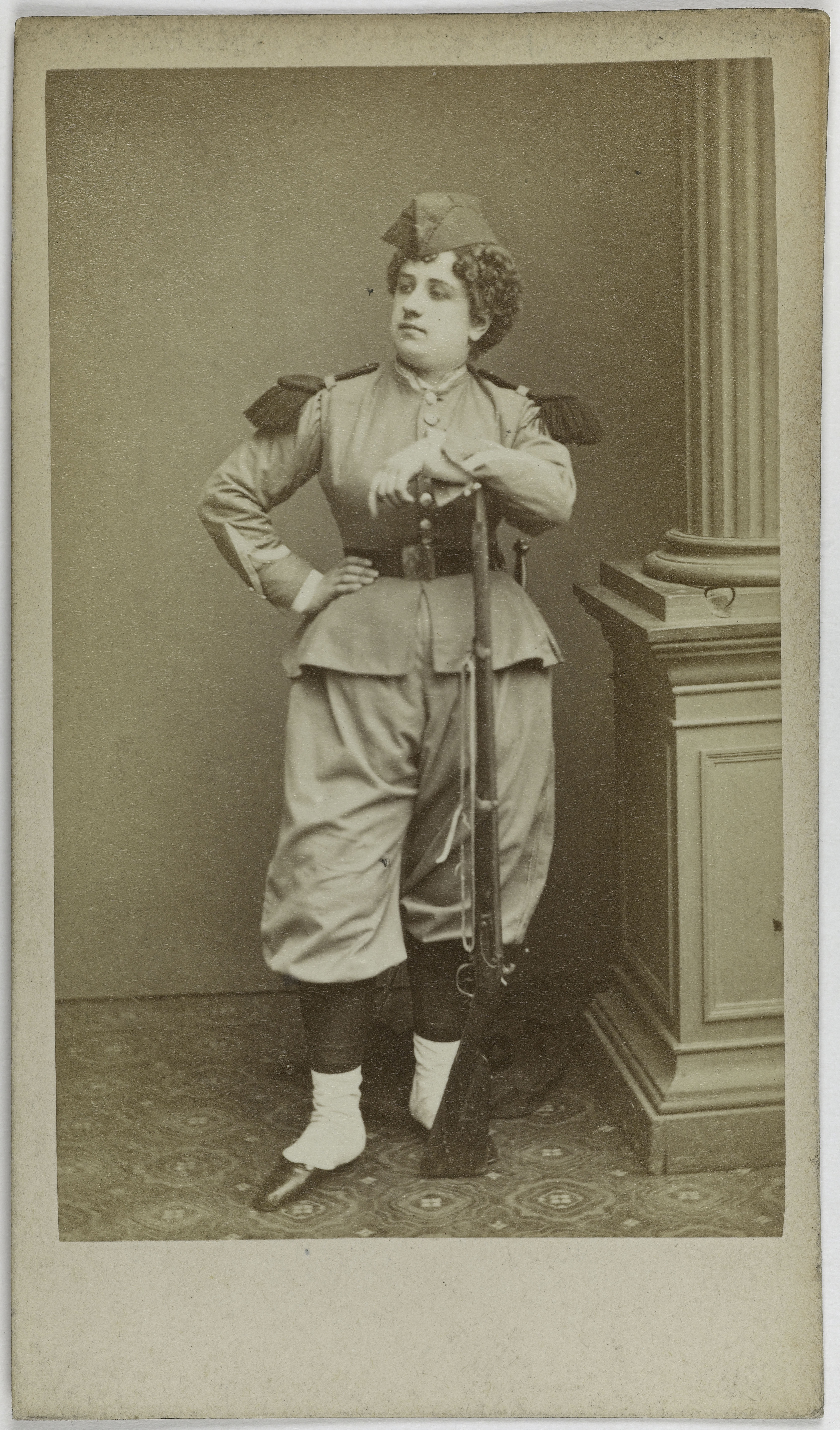 Anonyme, Portrait de Pauline (actrice, danseuse ?)
