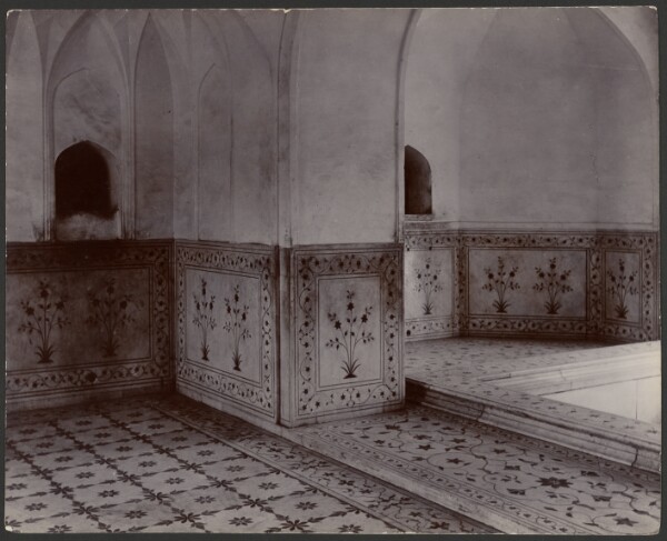 Unknown, [Royal Baths, Delhi]