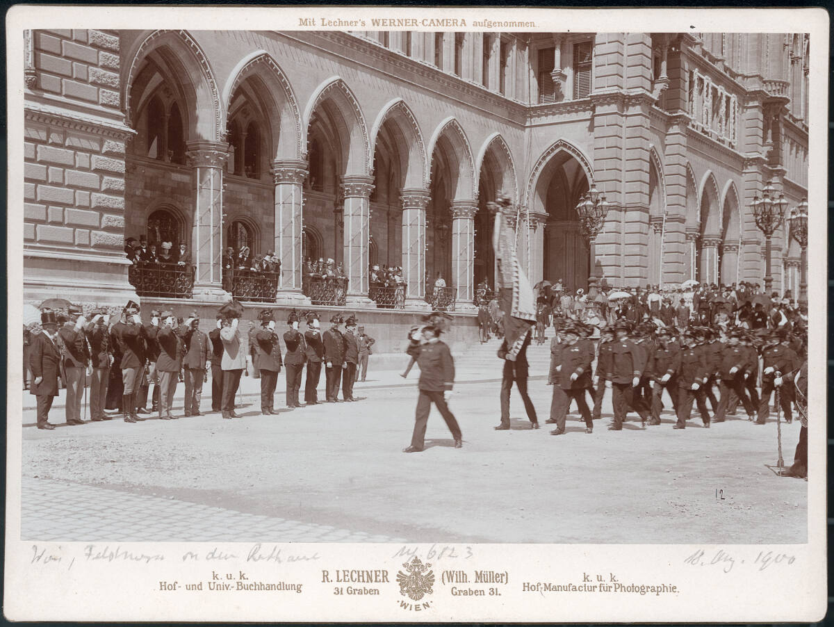Unknown artist, Feldmesse vor dem Wiener Rathaus