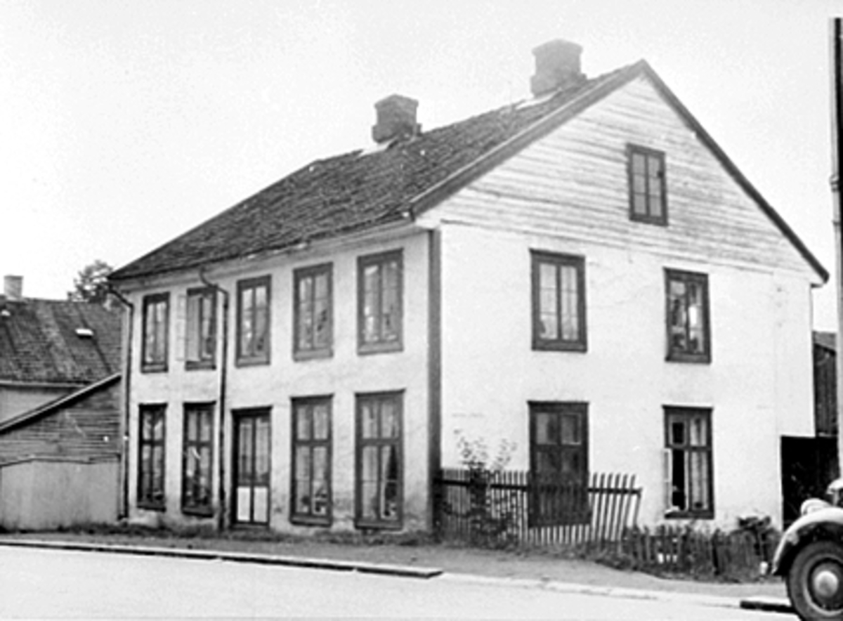 Anno Domkirkeodden, EKSTERIØR SKAPPELSGATE 4