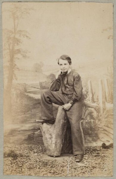 Unknown, Carte-de-visite photographs (480). Four photographs  are dry-mounted to each sheet (120).