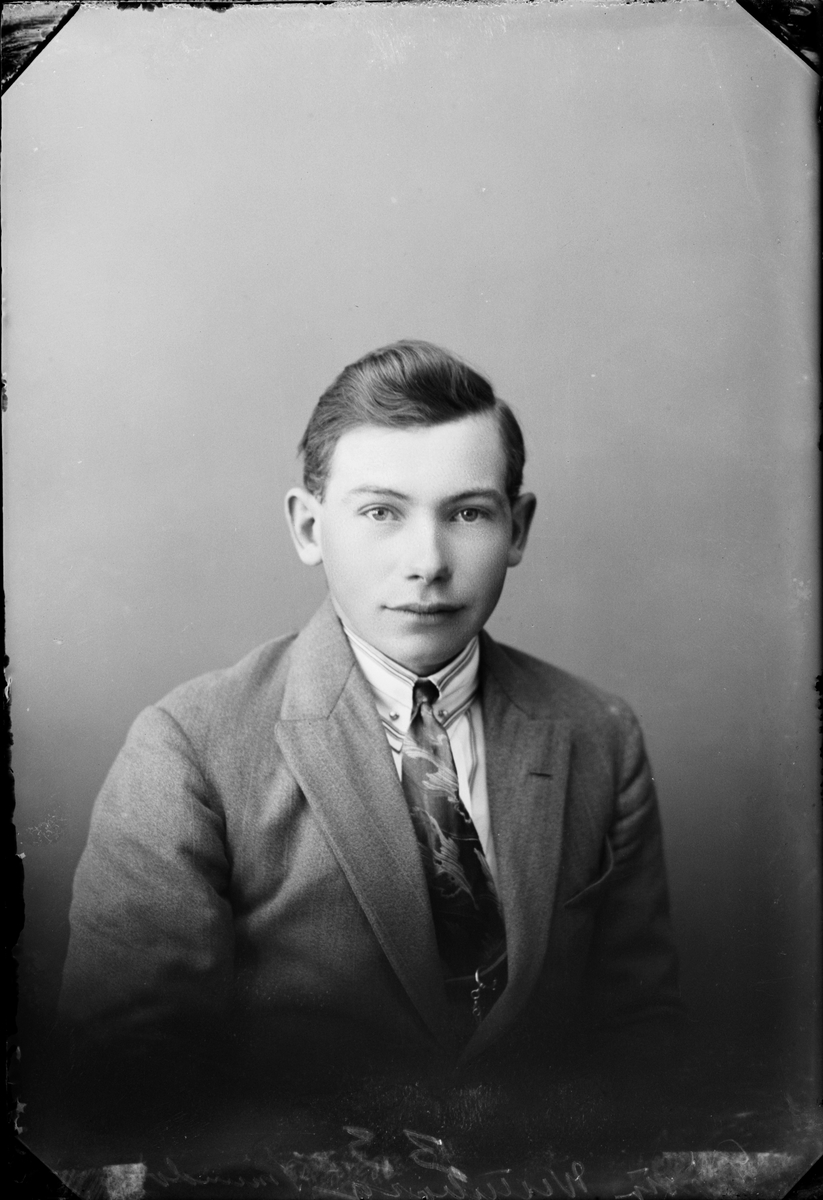 Skötsner-Edhlund, Gösta Westerberg från Simundö, Börstils socken, Uppland 1925
