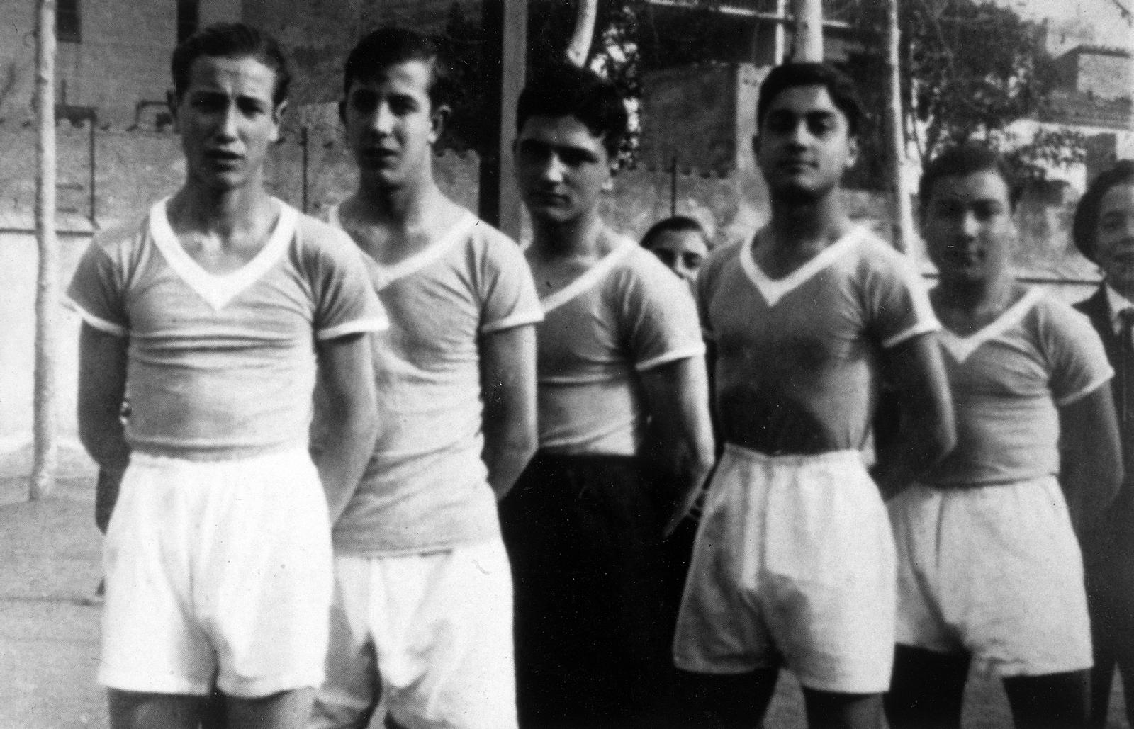 Desconegut, [La Salle Basketball Team]