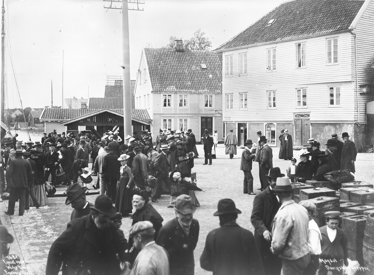 Anders Beer Wilse, Prot: Mandal - Dampskibsbryggen 29. Juli 1902
