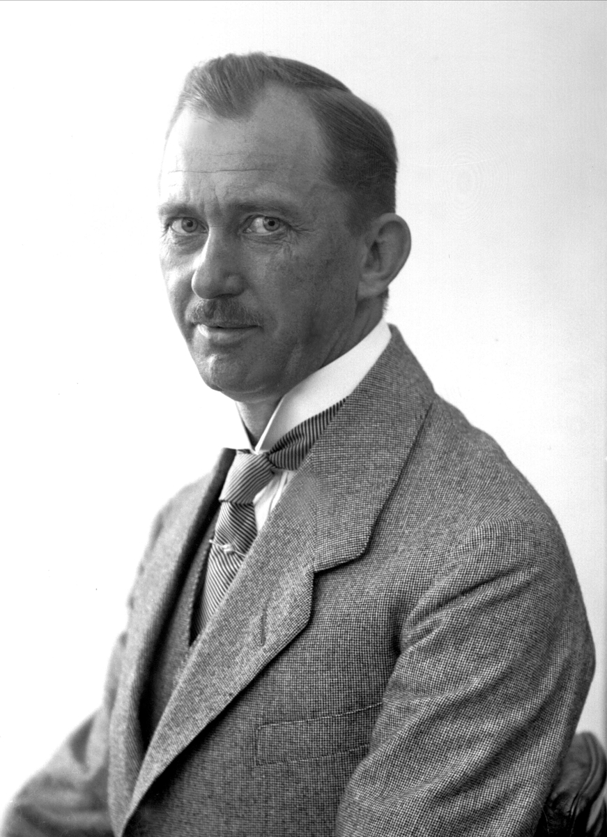 Gustav Borgen, NFB.30494