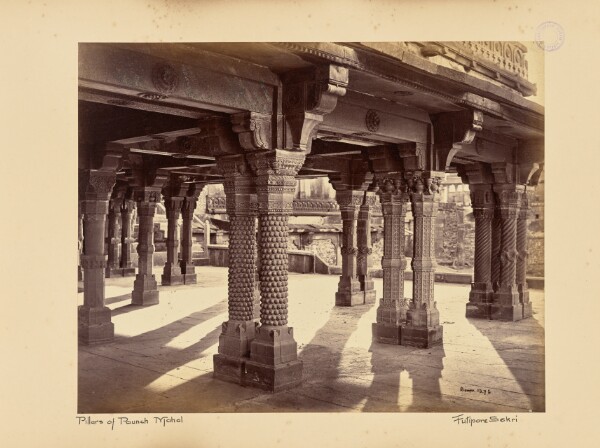 Samuel Bourne, Futtypore Sikri; Carved Pillars in the Panch Mehal