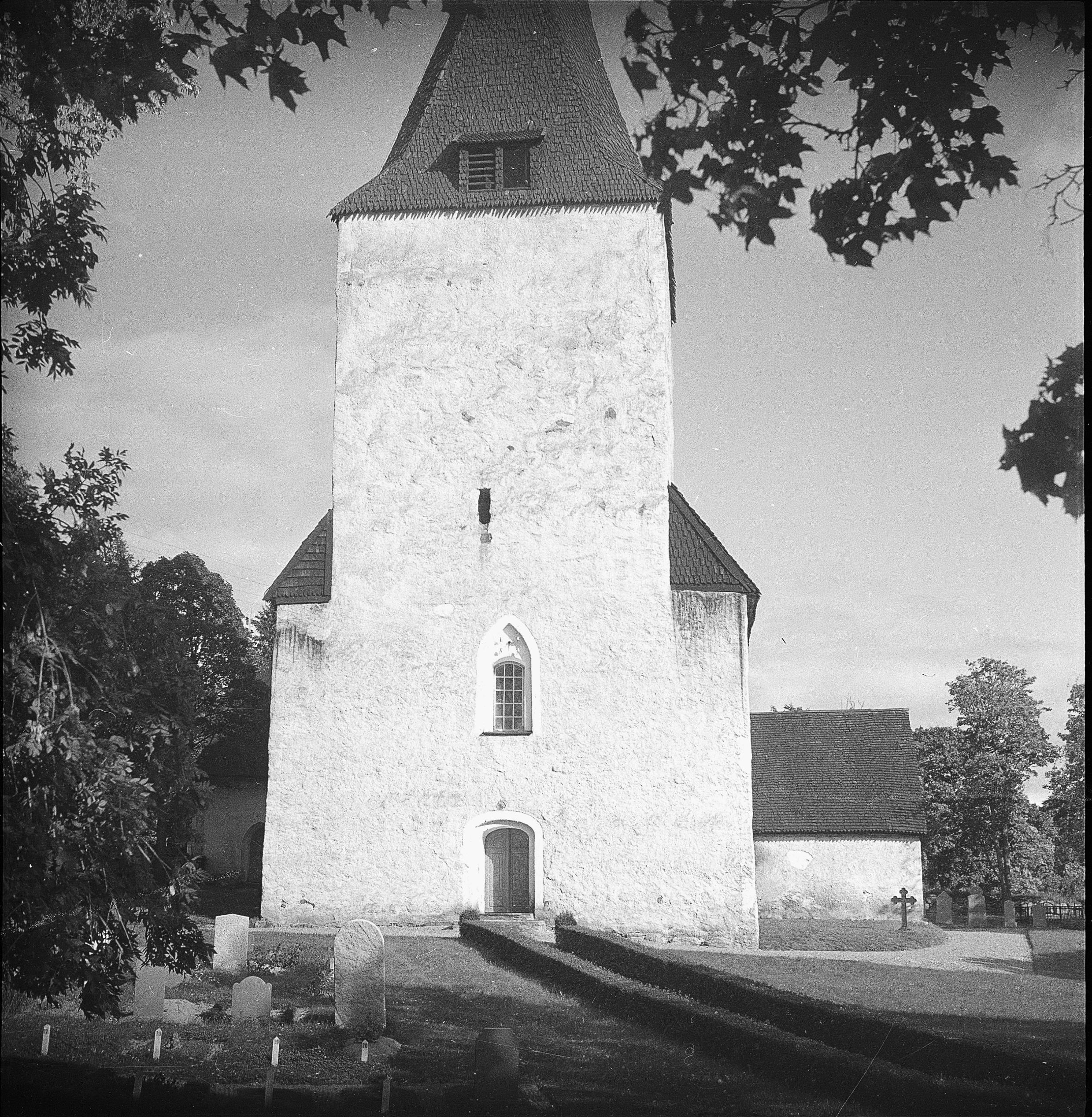 Ivar Schnell, Österhaninge (Sankta Gertruds) kyrka