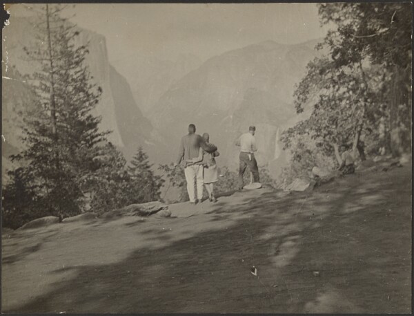 Louis Fleckenstein, [Group of Hikers Looking at Vista]